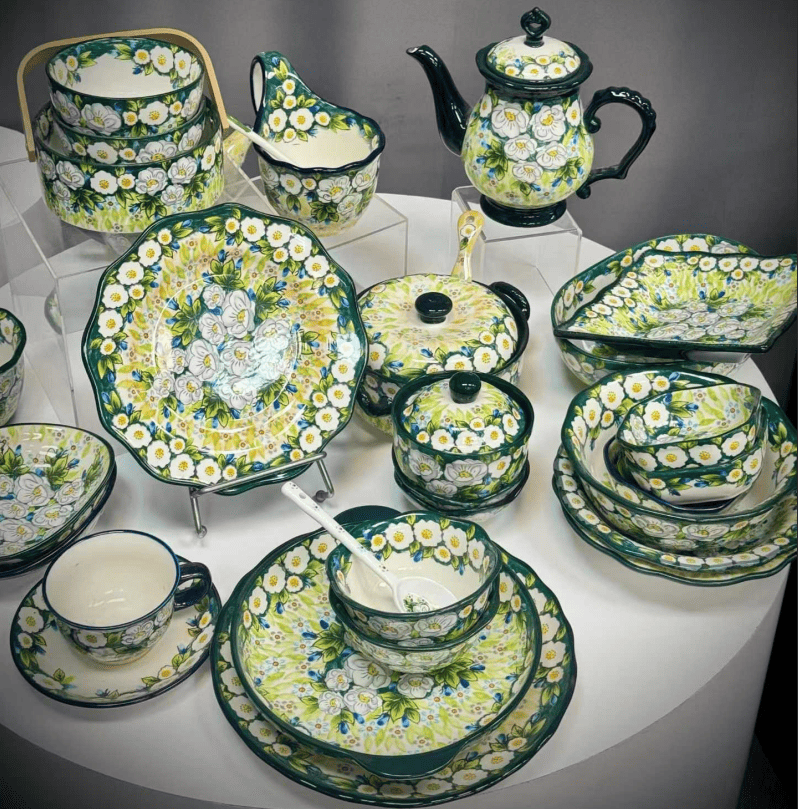 Trendy Chinese retro European style ceramic hand-painted Polish underglaze decoration, hand-painted Polish pottery
