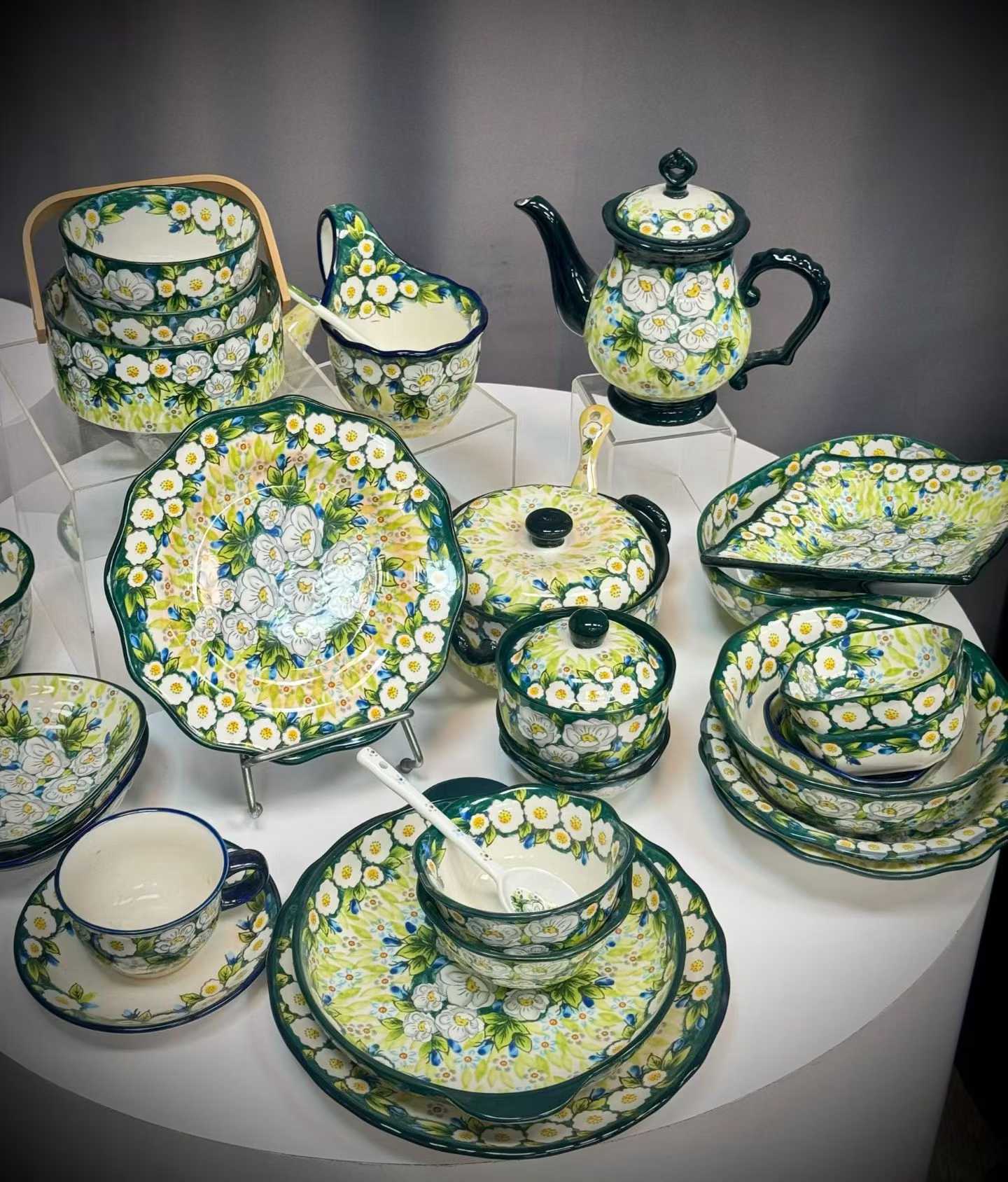 Tableware