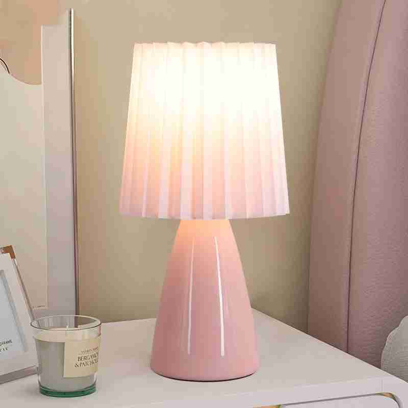 Ceramic pleated table lamp bedroom simple bedside lamp simple living room study led decorative table lamp