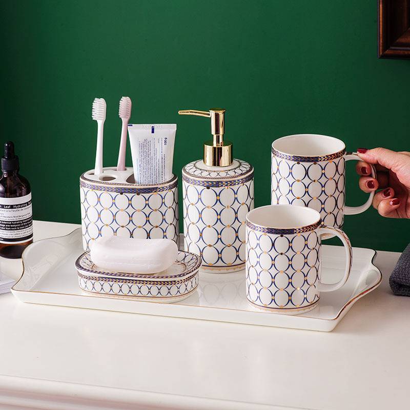 Bathroom set